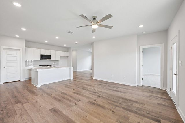 13512 Derby Ride DR, Buda, TX 78610