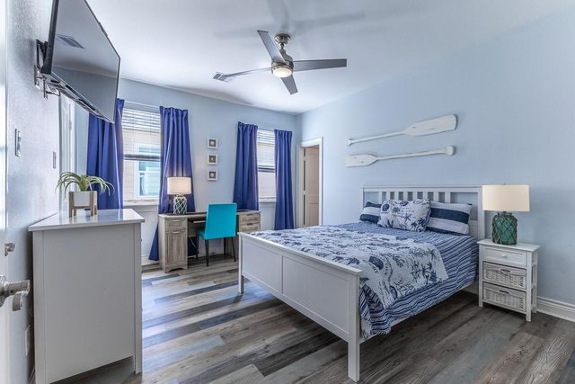 13111 Buccaneer Parkway, Freeport, TX 77541