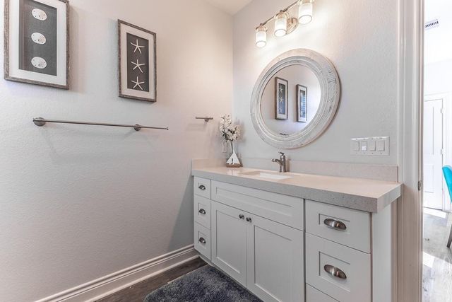 13111 Buccaneer Parkway, Freeport, TX 77541