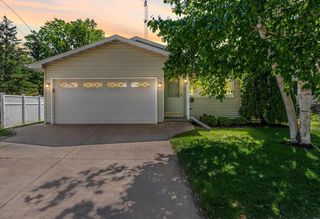 2352 MOUNT VERNON STREET, Oshkosh, WI 54901