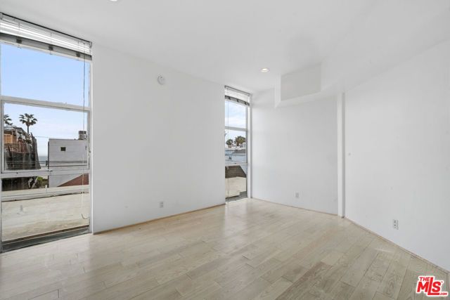20 28TH Avenue A, Venice (los Angeles), CA 90291