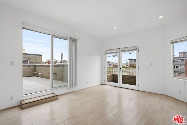 20 28TH Avenue A, Venice (los Angeles), CA 90291