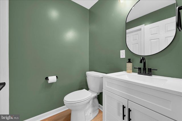 290 TULPEHOCKEN ST, Pine Grove, PA 17963