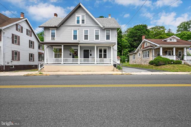290 TULPEHOCKEN ST, Pine Grove, PA 17963