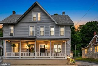 290 TULPEHOCKEN ST, Pine Grove, PA 17963