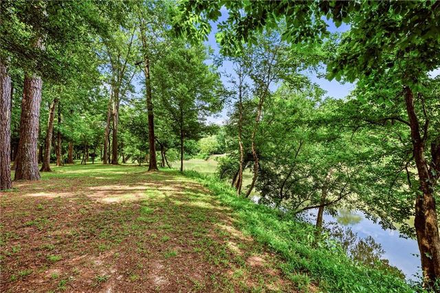 4418 Paces Battle NW, Atlanta, GA 30327