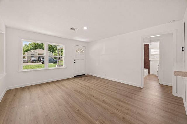 2545 Jackson Street, La Marque, TX 77568