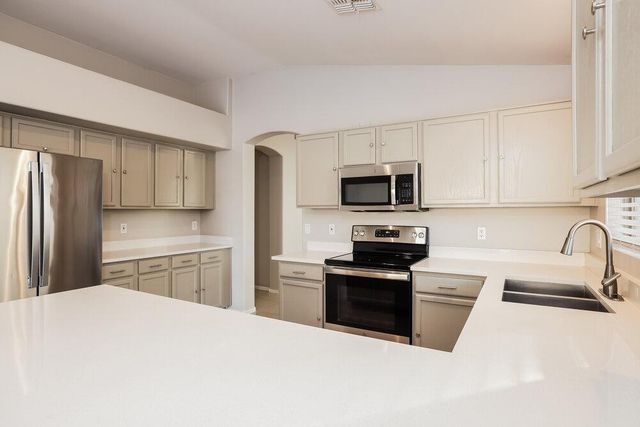 3718 W Burgess Lane, Phoenix, AZ 85041