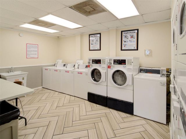1799 N HIGHLAND AVENUE 114, Clearwater, FL 33755