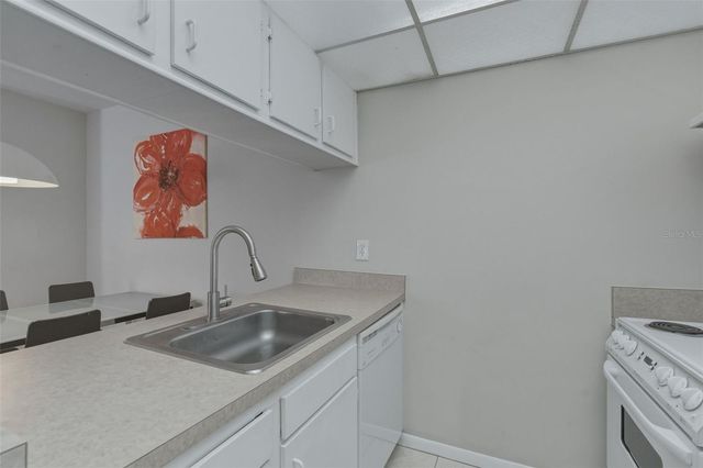 1799 N HIGHLAND AVENUE 114, Clearwater, FL 33755