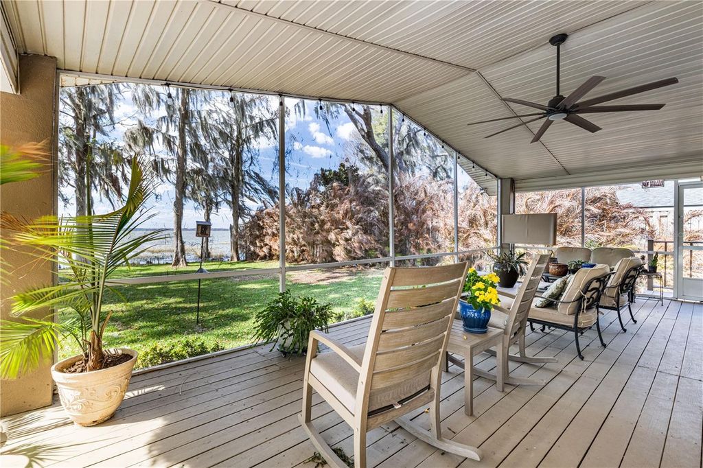 Image 55 of property listing at 11322 DEAD RIVER ROAD, Tavares, FL 32778