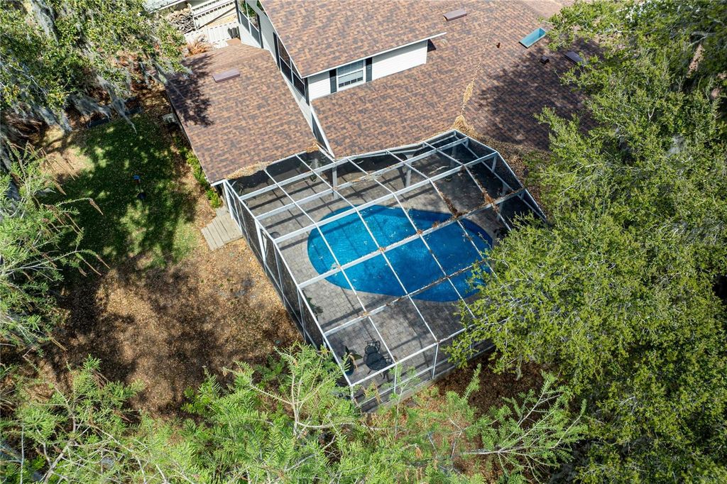 Image 64 of property listing at 11322 DEAD RIVER ROAD, Tavares, FL 32778