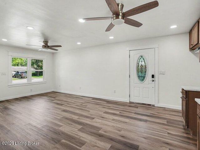 5415 Ilex Ave, Louisville, KY 40213