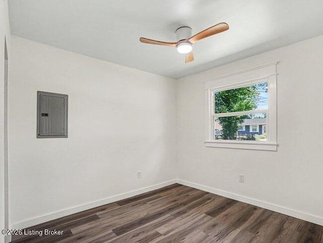 5415 Ilex Ave, Louisville, KY 40213