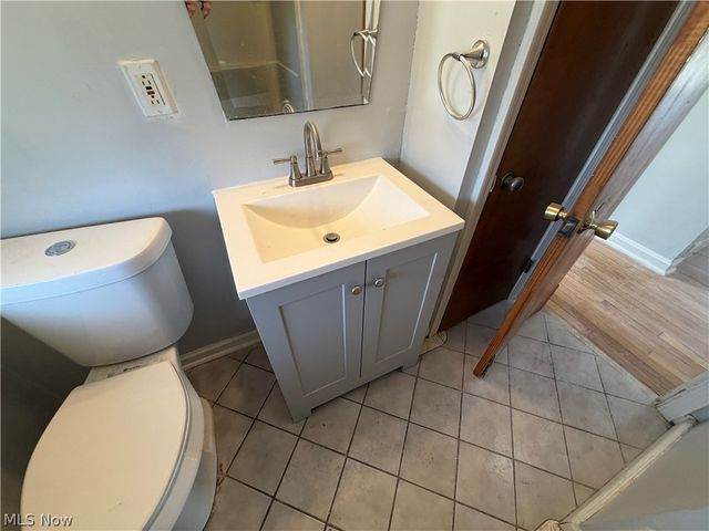 871 E 232nd Street, Euclid, OH 44123