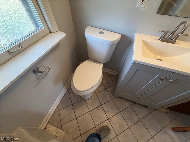 871 E 232nd Street, Euclid, OH 44123