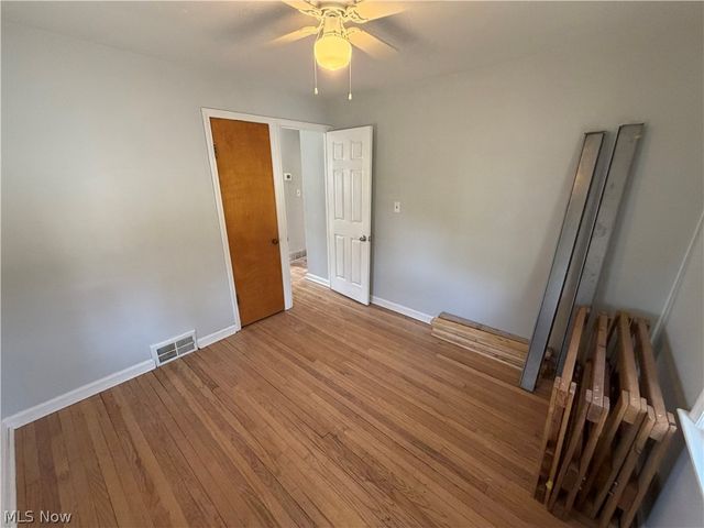 871 E 232nd Street, Euclid, OH 44123