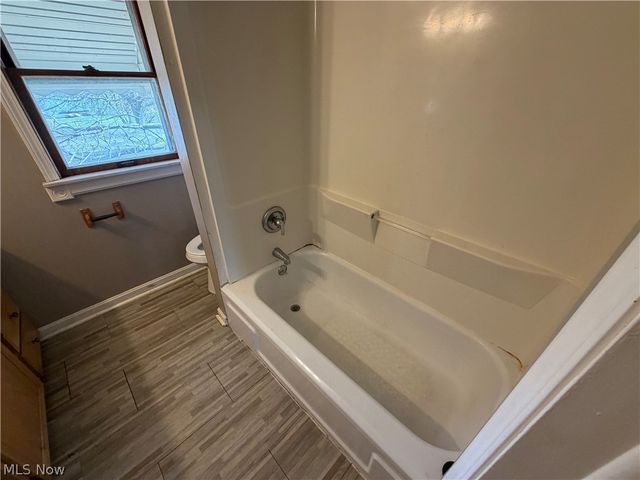 871 E 232nd Street, Euclid, OH 44123