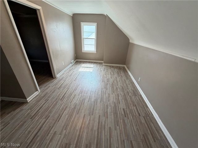 871 E 232nd Street, Euclid, OH 44123