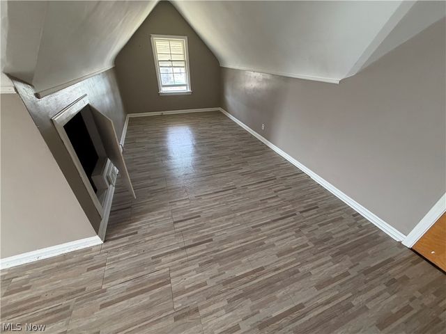 871 E 232nd Street, Euclid, OH 44123