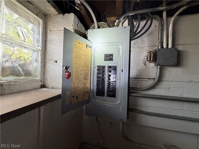 871 E 232nd Street, Euclid, OH 44123