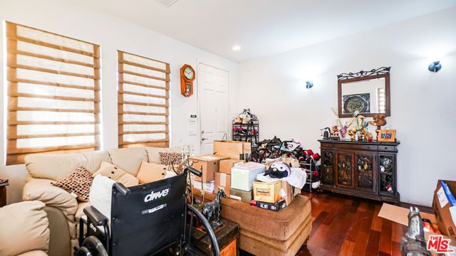 2919 Naples Drive, Oxnard, CA 93035