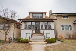 837 S Lombard Avenue, Oak Park, IL 60304