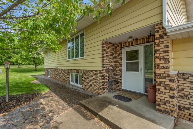 W8287 County Road P, Pardeeville, WI 53954