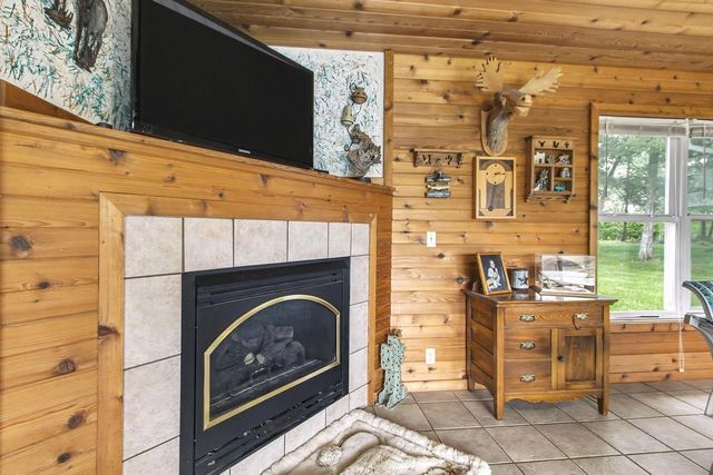 W8287 County Road P, Pardeeville, WI 53954