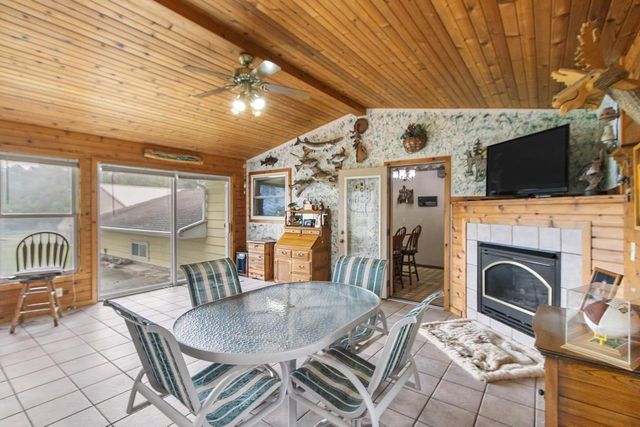 W8287 County Road P, Pardeeville, WI 53954