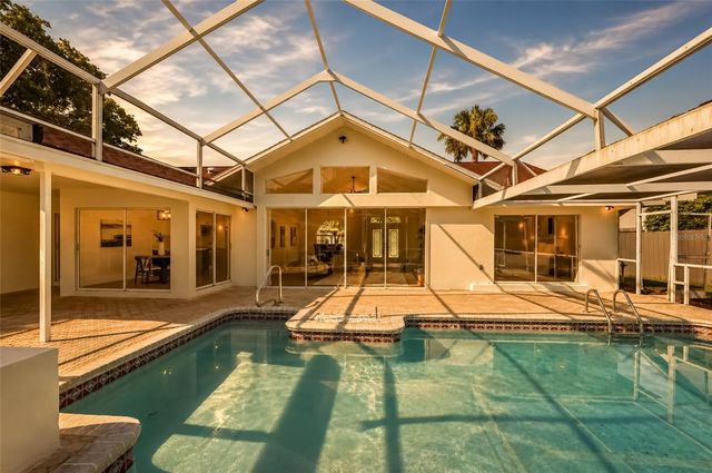 2831 JARVIS CIRCLE, Palm Harbor, FL 34683