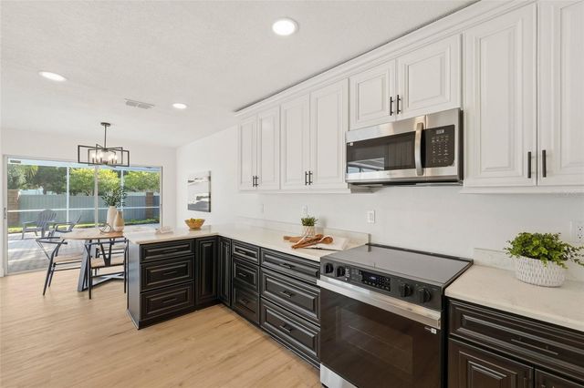 2831 JARVIS CIRCLE, Palm Harbor, FL 34683