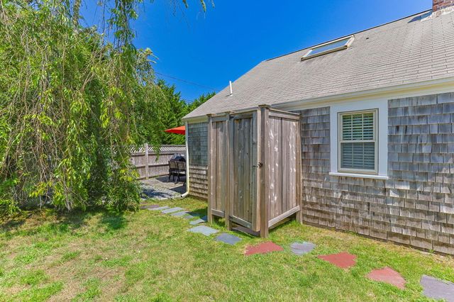 124 Pleasant Street, South Chatham, MA 02659
