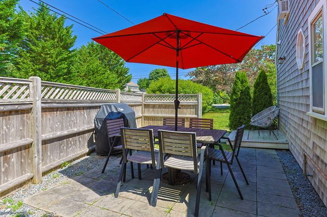 124 Pleasant Street, South Chatham, MA 02659