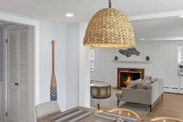 124 Pleasant Street, South Chatham, MA 02659