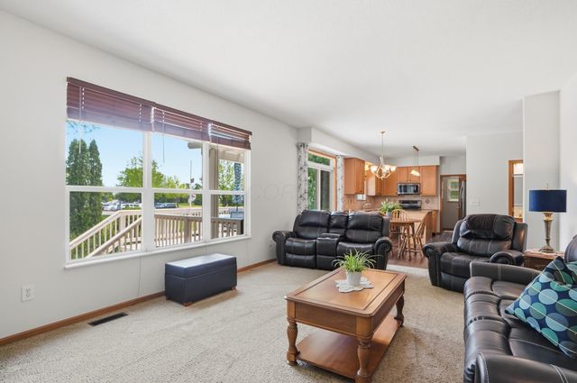 2201 Parklawn Drive, Lewis Center, OH 43035