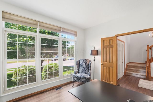 2201 Parklawn Drive, Lewis Center, OH 43035