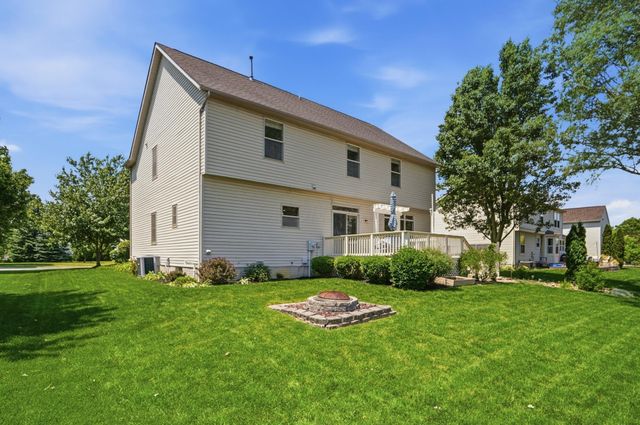 2201 Parklawn Drive, Lewis Center, OH 43035