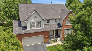 2201 Parklawn Drive, Lewis Center, OH 43035