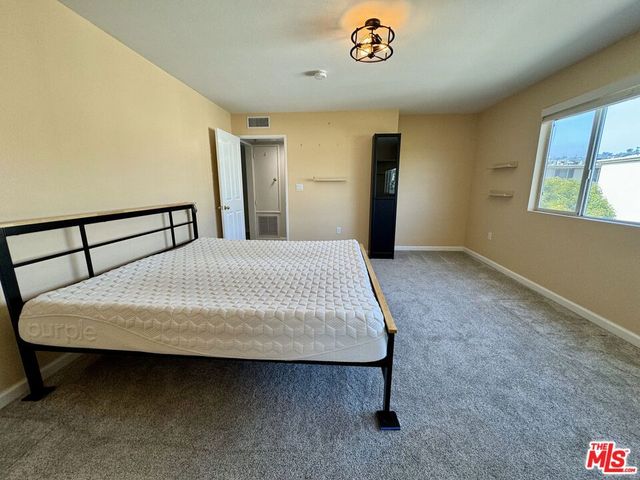 4501 Cedros Avenue 310, Sherman Oaks, CA 91403