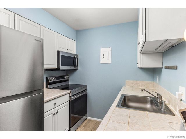 2227 Canyon Boulevard 306A, Boulder, CO 80302