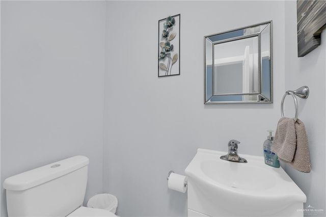 1907 Lake Point Drive, Mission, TX 78572