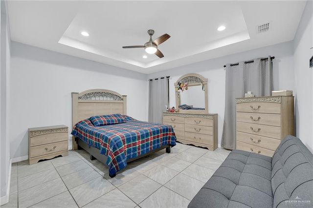 1907 Lake Point Drive, Mission, TX 78572