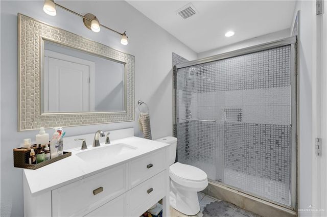 1907 Lake Point Drive, Mission, TX 78572