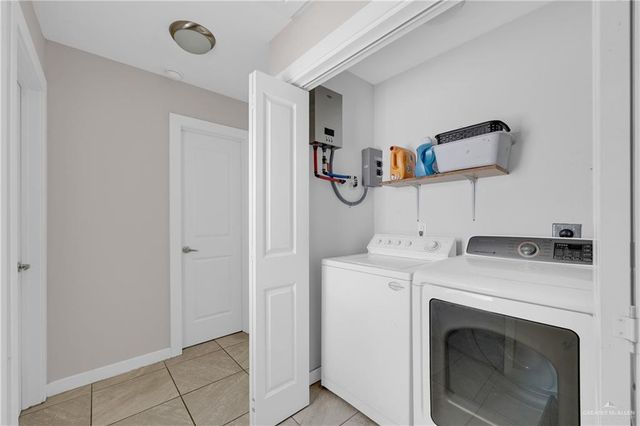 1907 Lake Point Drive, Mission, TX 78572