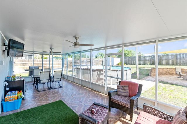 2150 SANDRIDGE CIRCLE, Eustis, FL 32726