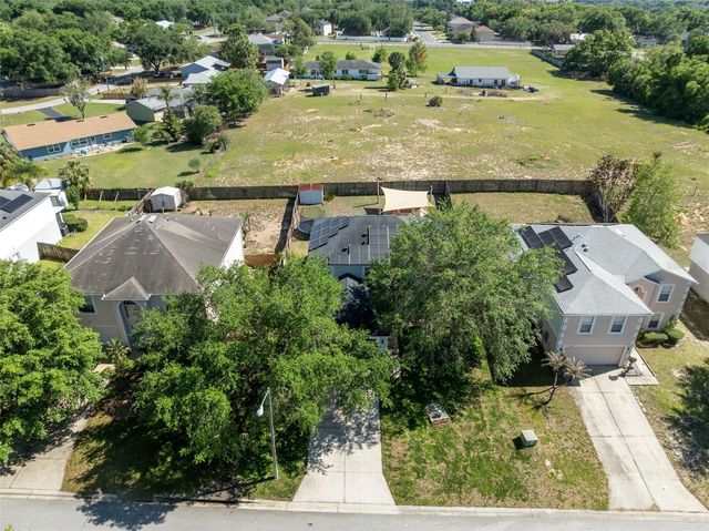 2150 SANDRIDGE CIRCLE, Eustis, FL 32726