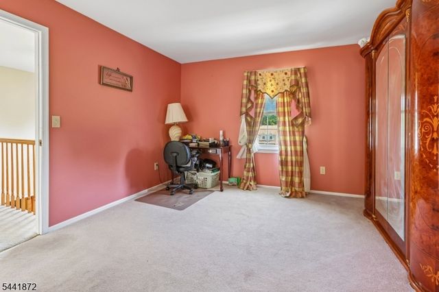 4 Viking Ct, Randolph Twp., NJ 07869