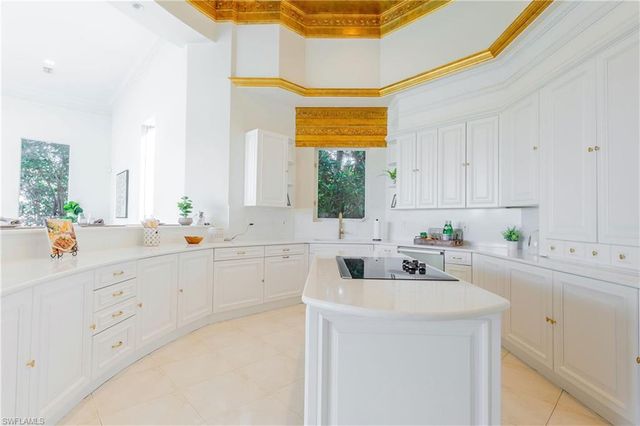 6599 Glen Arbor WAY, Naples, FL 34119