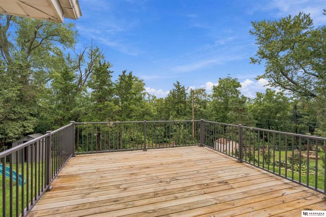 8528 Meredith Avenue, Omaha, NE 68134
